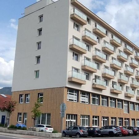 Motel Hybadlo Liptovský Hrádok Zewnętrze zdjęcie